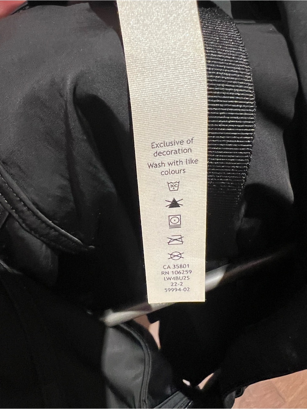 Lululemon jacket - Picture 6 of 8